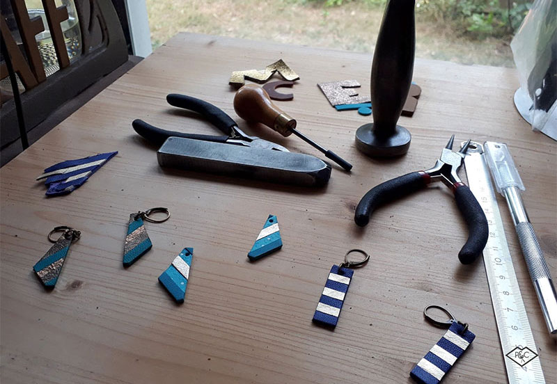 Outils-Atelier-Peaux-et-Chic-couleur